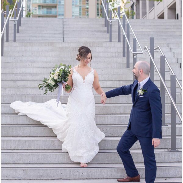 Stephanie & Mike // A Spring Wedding at the Pearle Hotel